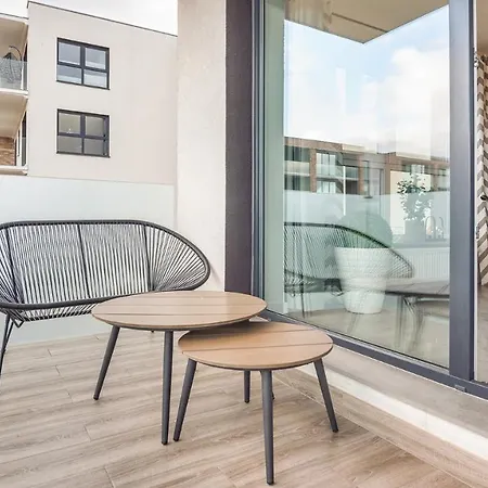 Grey 10 C Perlowa Przystan -